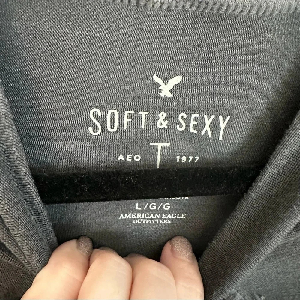 American Eagle Outfitter Soft & Sexy Gray Long Sleeve Keyhole Swing Top Sz L GUC - Picture 7 of 8